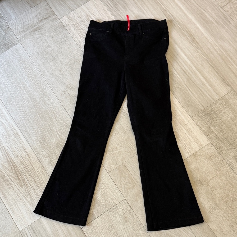 SPANX Black Flare Pants Jean material stretch
